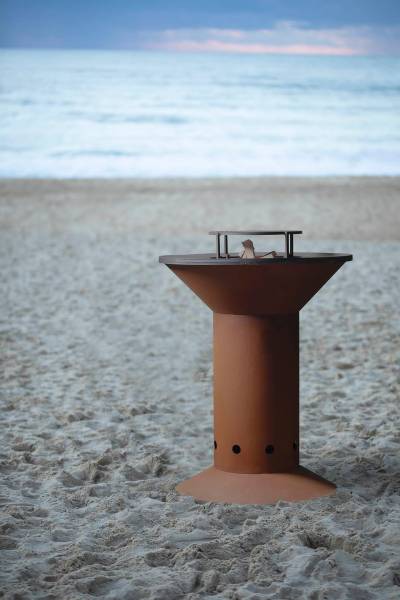 Optez pour le NOVEO, le BRASERO-PLANCHA qualitatif à prix raisonnable !