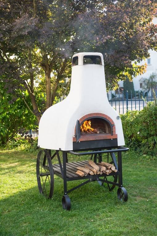 Four Cariole à bois chez CUISINE OUTDOOR